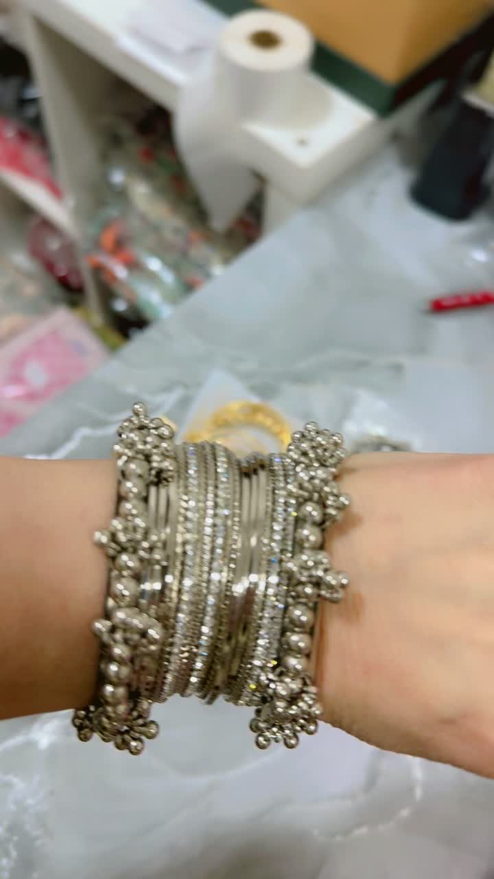 @BiasBoutique