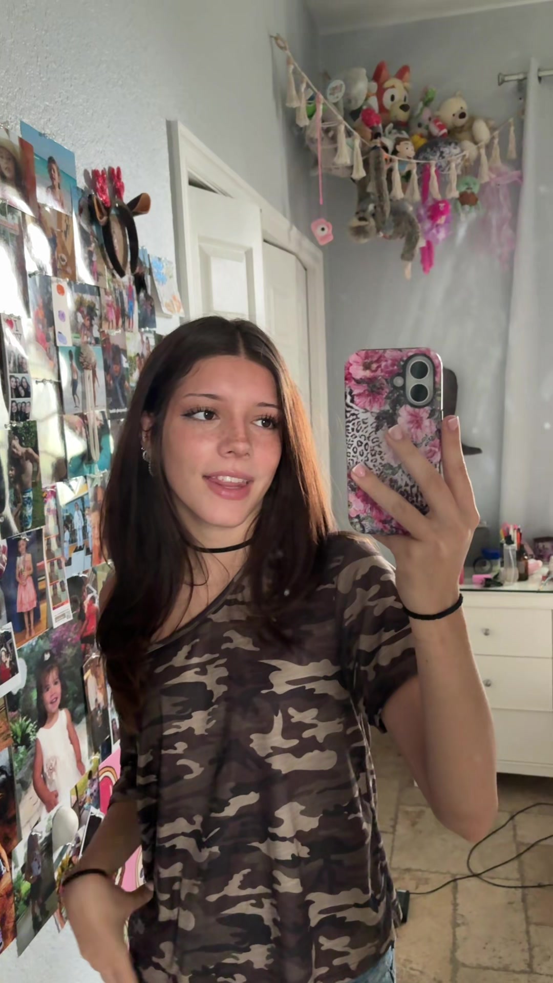 @leslienicles1