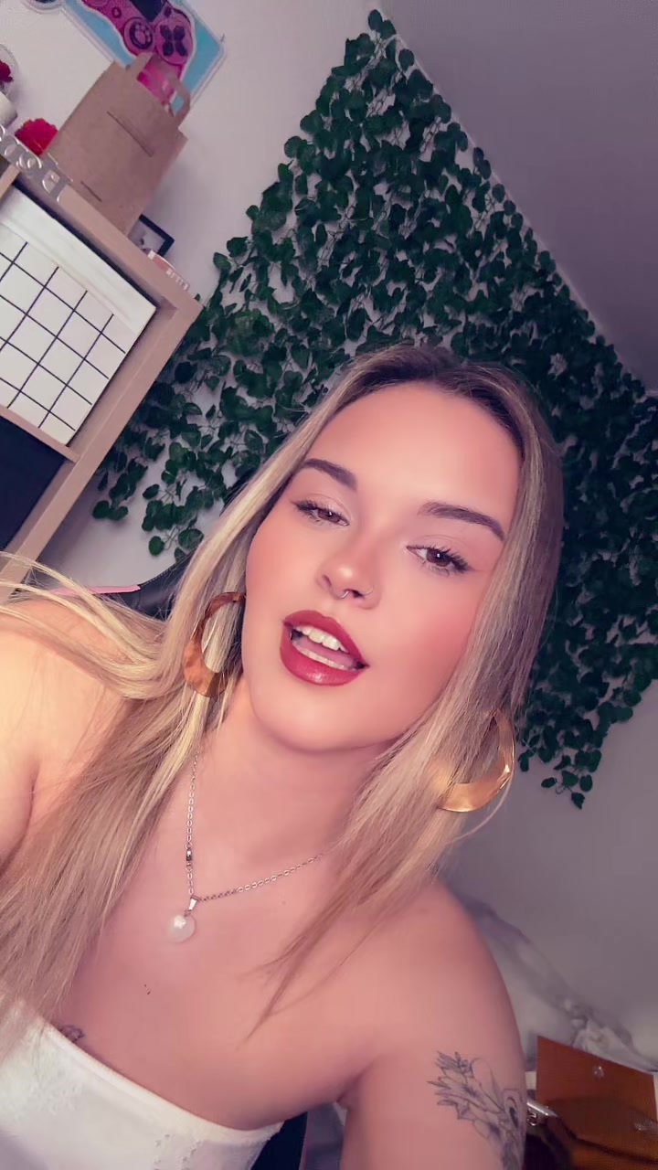 @elenasv0702