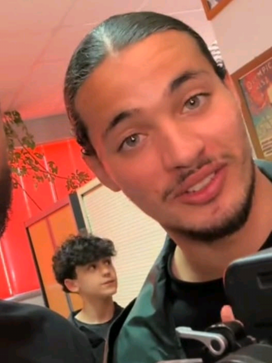 @𝐴𝓎𝒶 🇩🇿