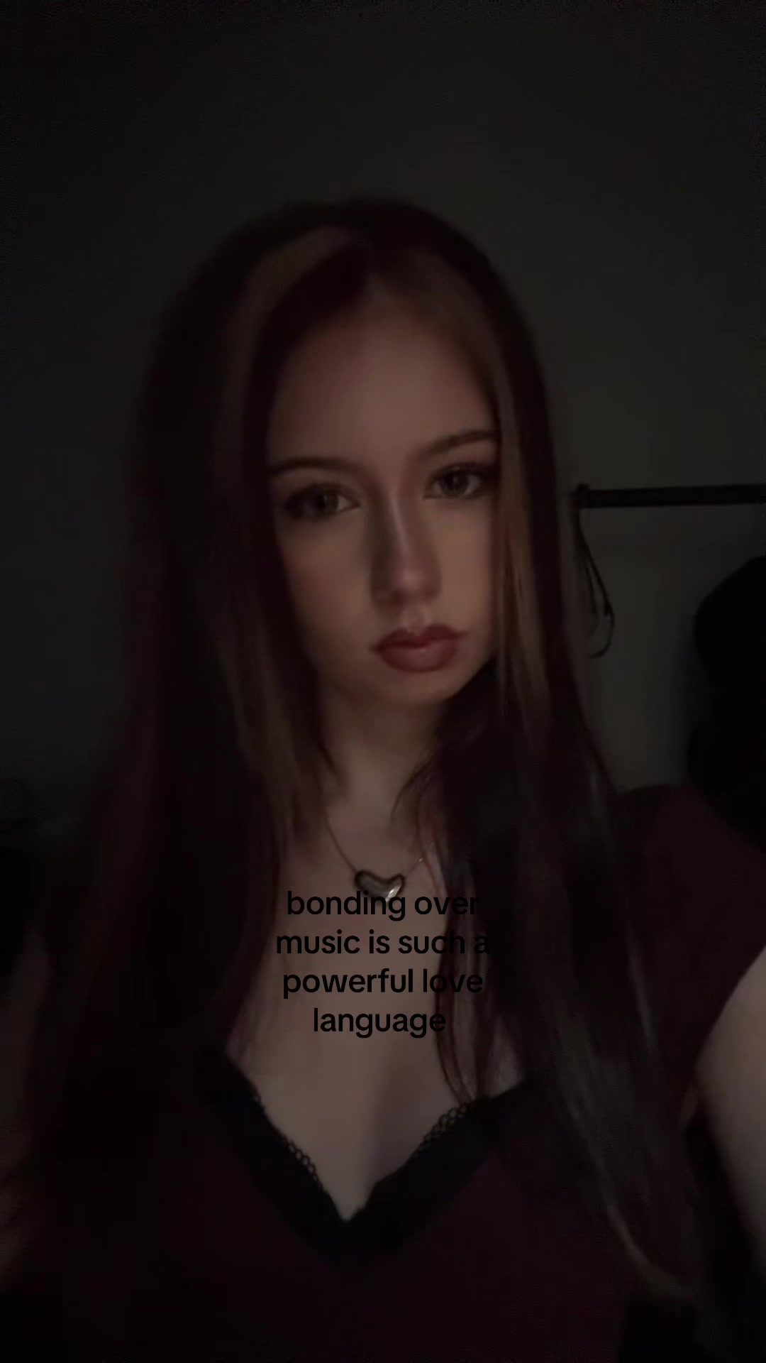 @𑣲𝄞lolarae
