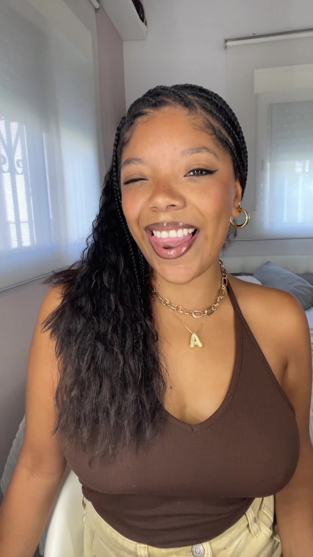 @ANGELAAA✨