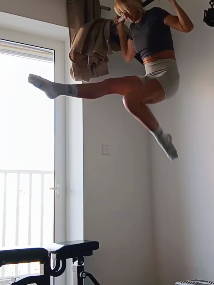 @itsannalado