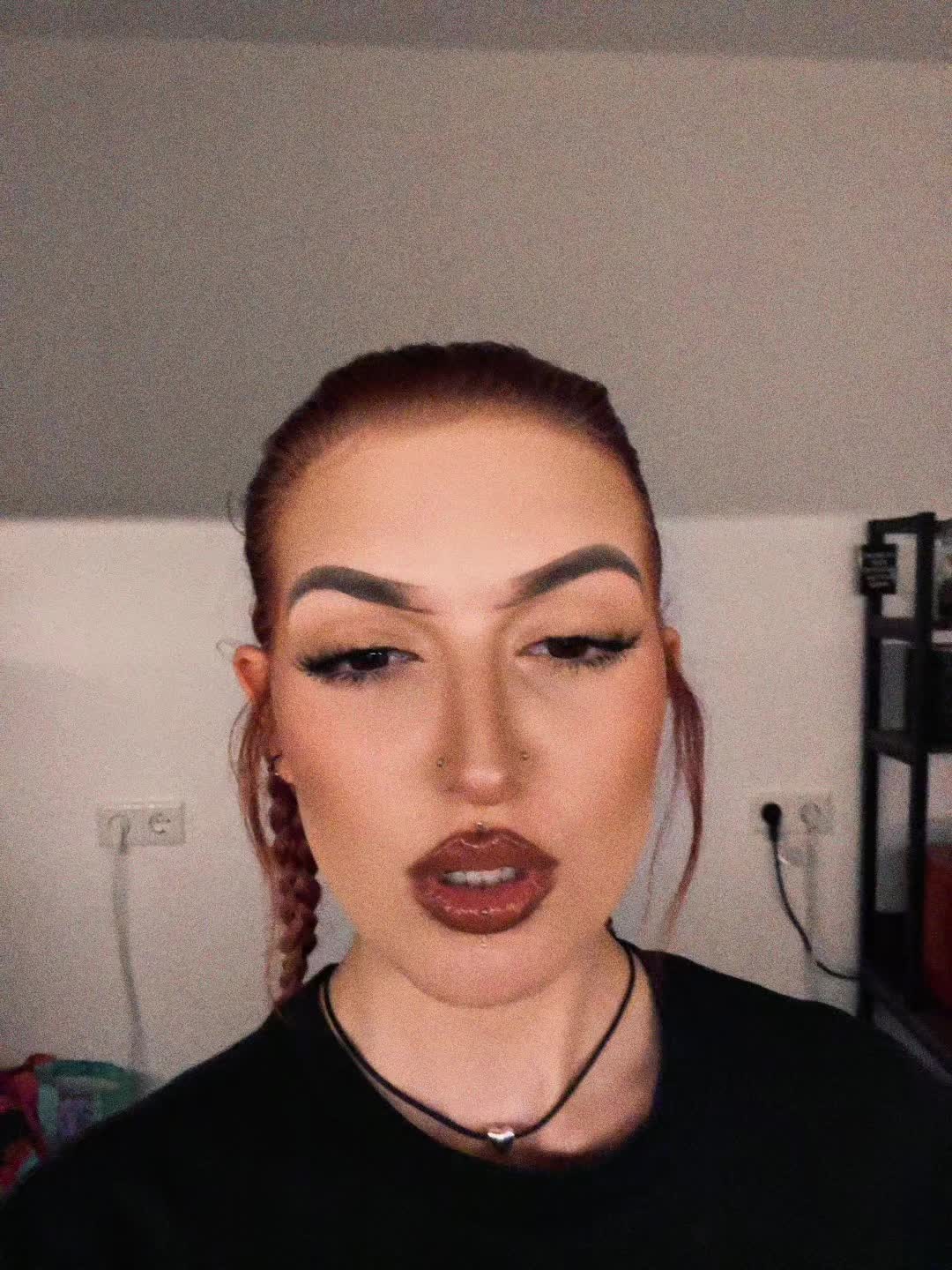 @๐.