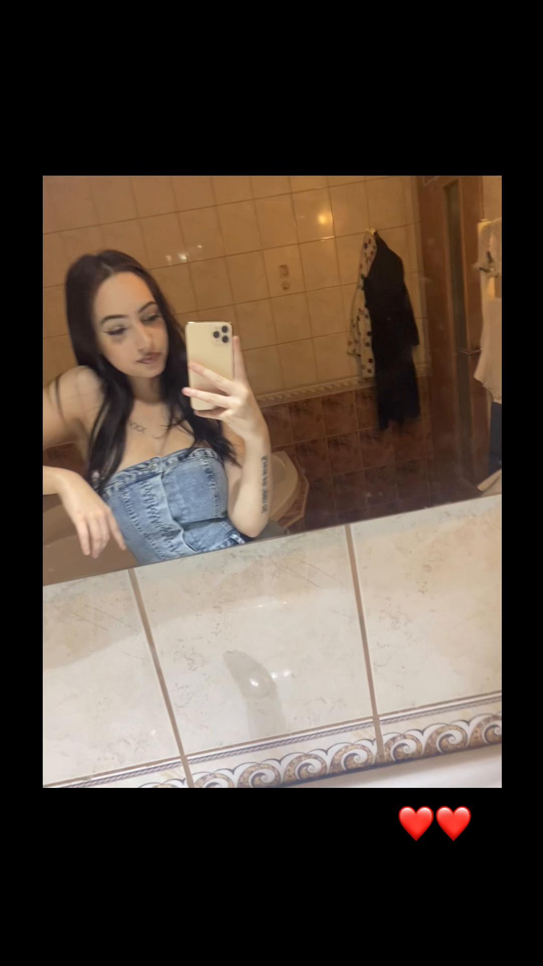 @N Y