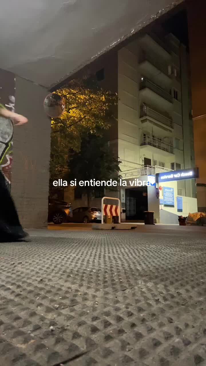 @isadeluquee