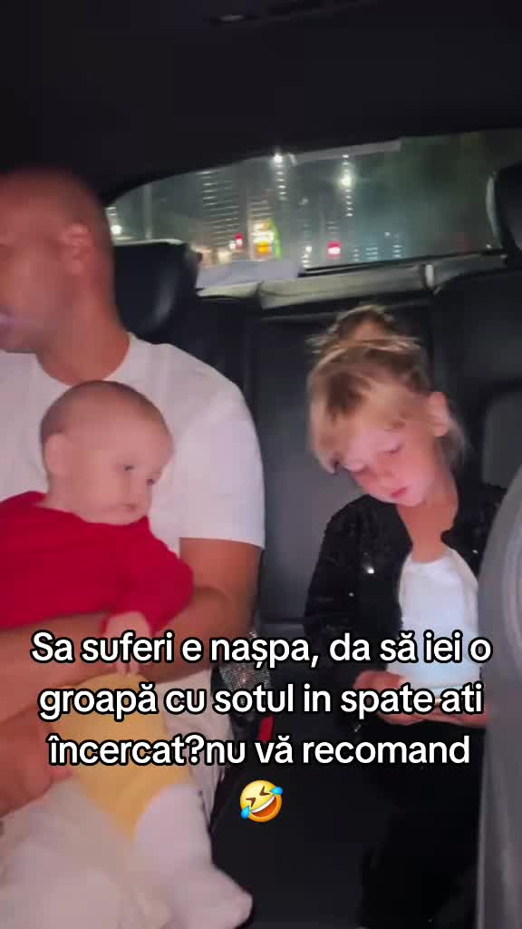 @Adina93