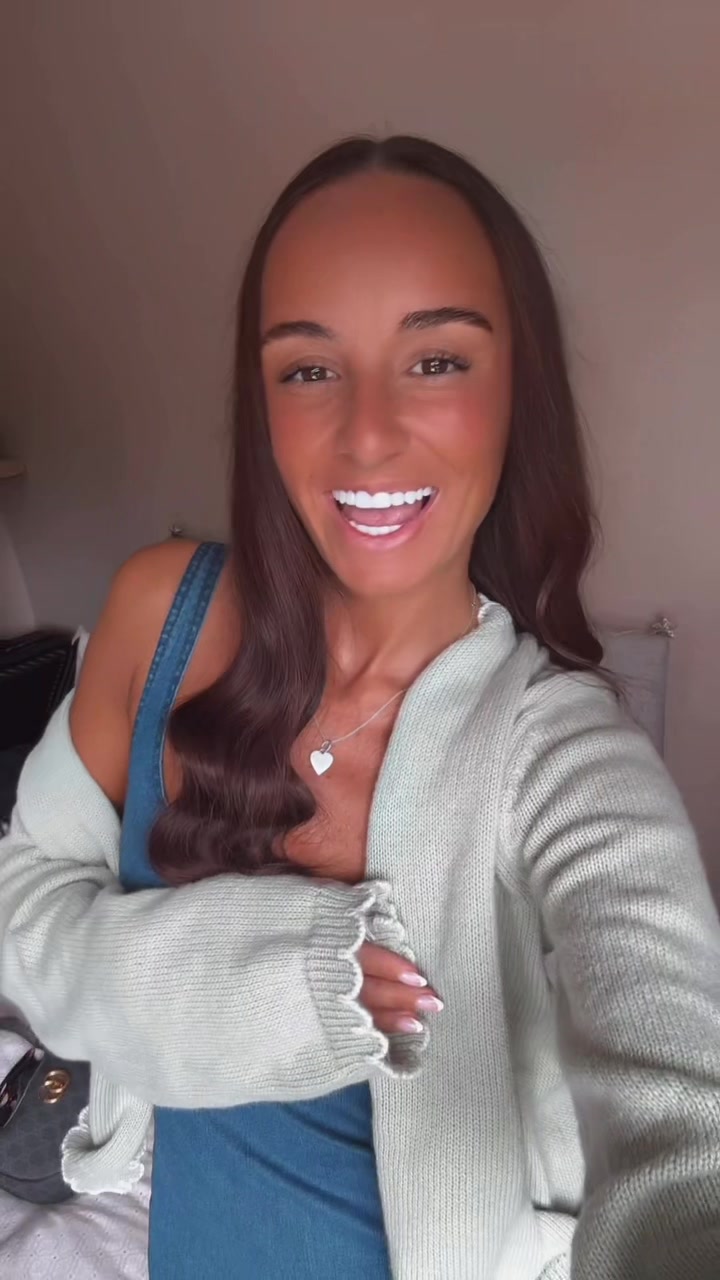 @rachosullivan