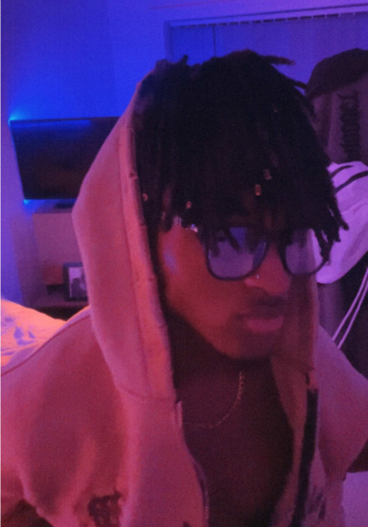 @aluvsworld