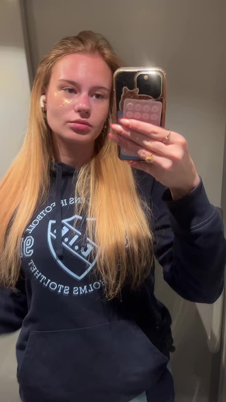 @EmmyblidSpam🍾
