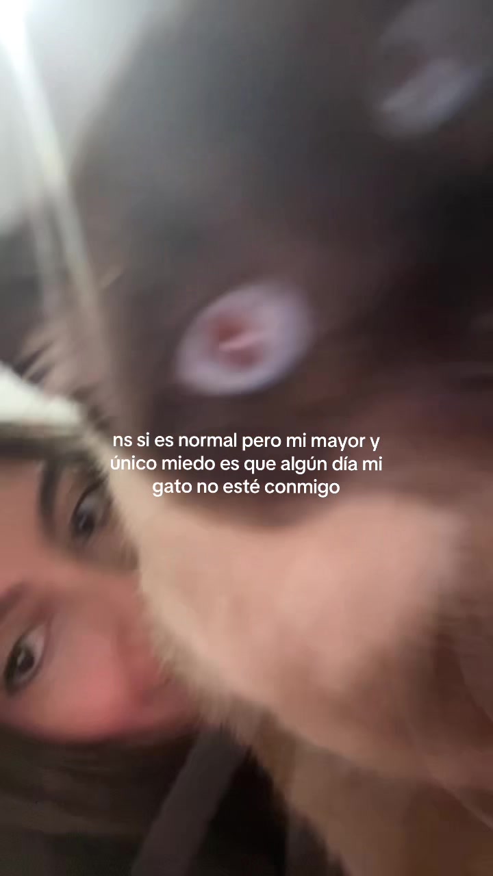 @maría