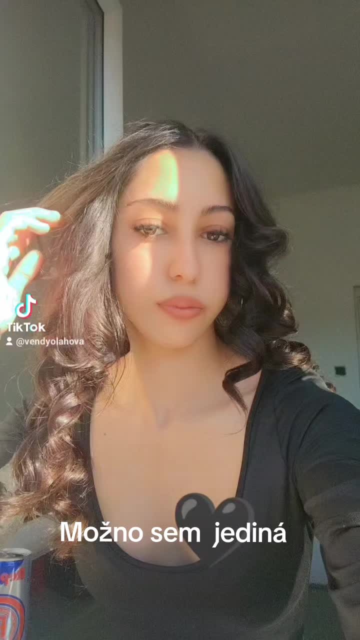 @VeNdy Ol&aacute;hov&aacute;