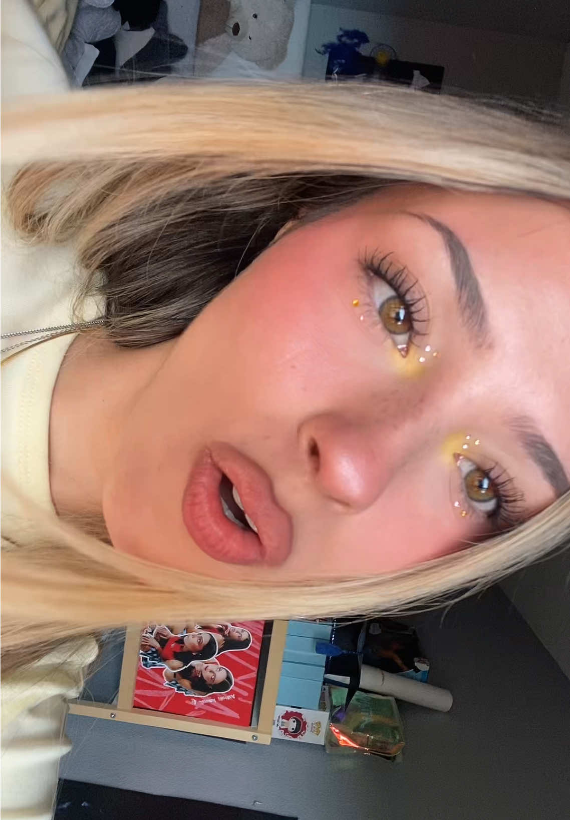 @paula:)