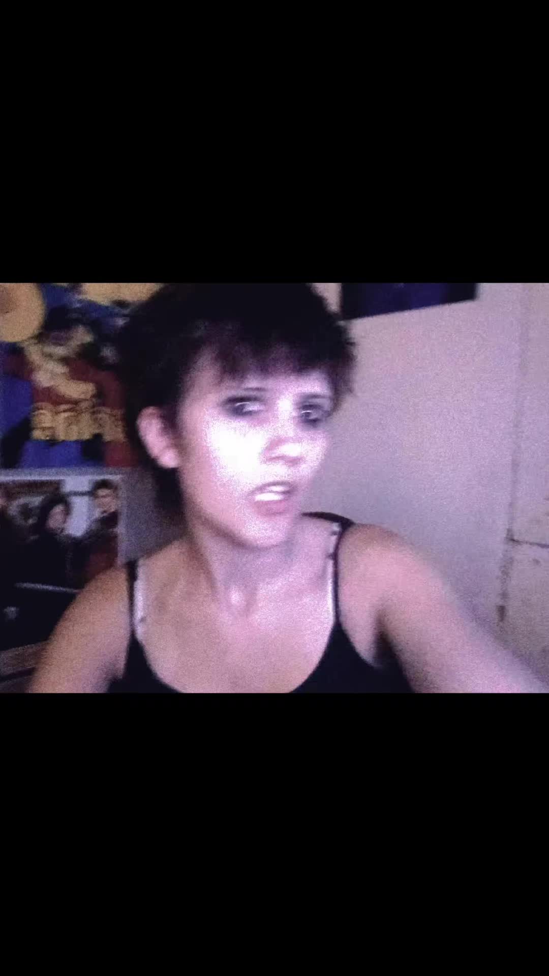 @Oli🦄&reg; KUTMUZIEK #1 FAN!!!