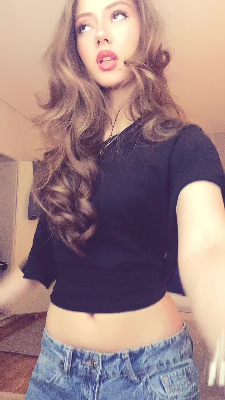 @olivialejonmacinnes