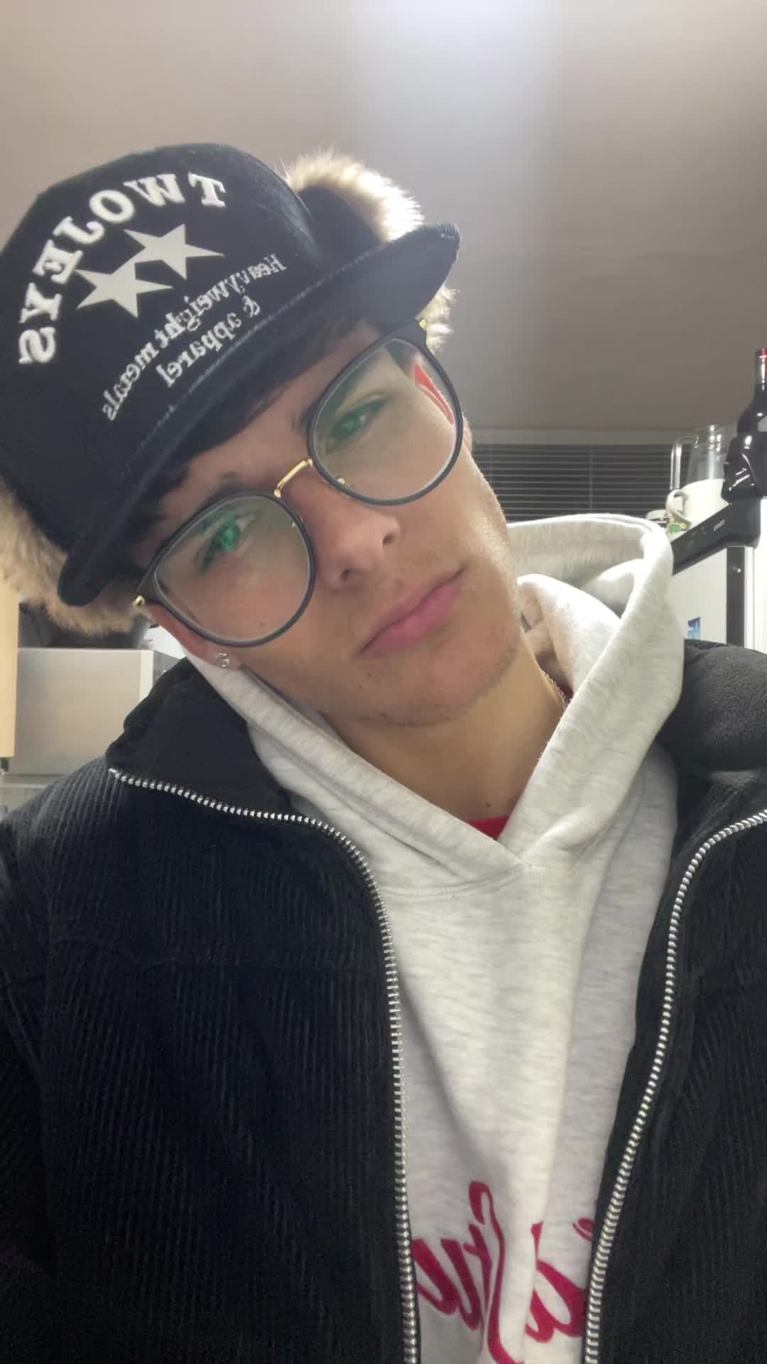 @delmoraal_