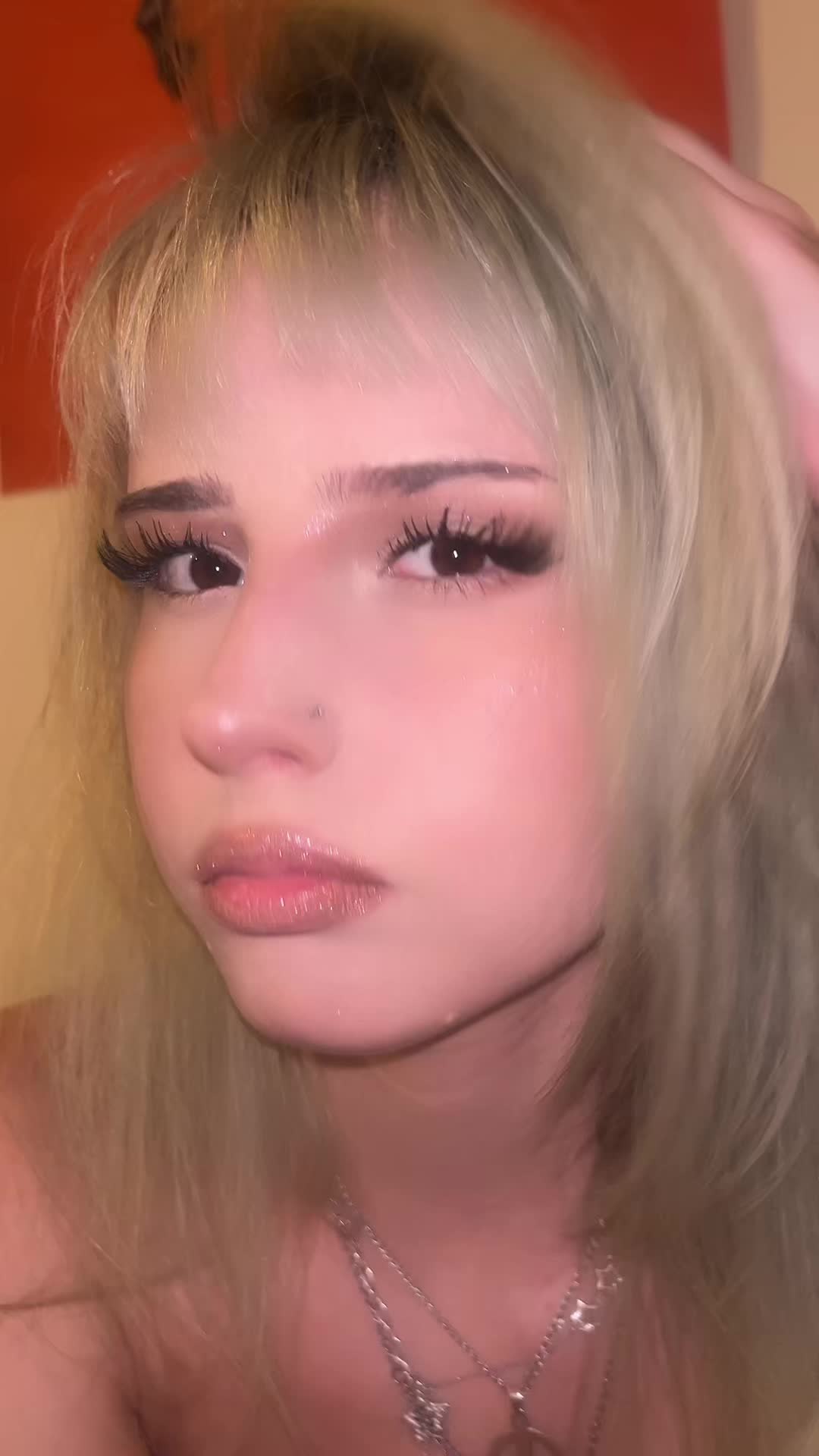 @eliz☮︎