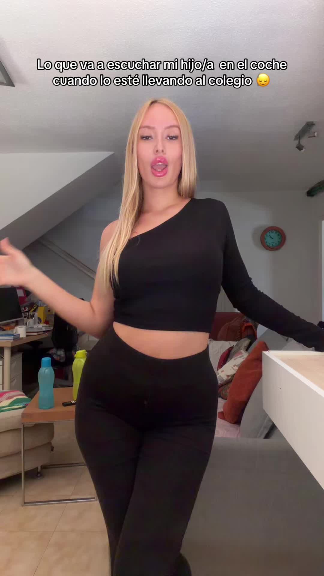 @laaurang_