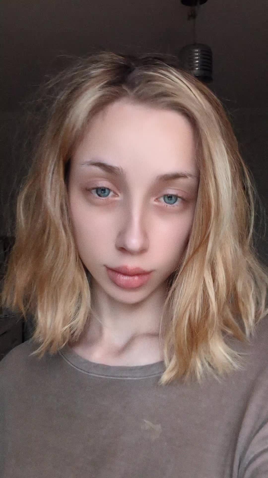 @Sonyaxox
