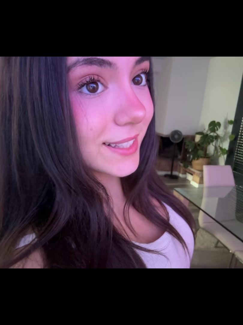 @Paulaguti26