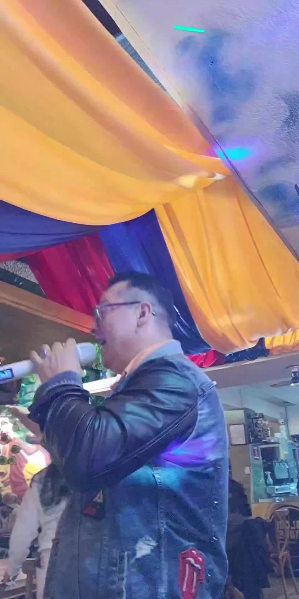 @Elking Medina 🎼🎙️