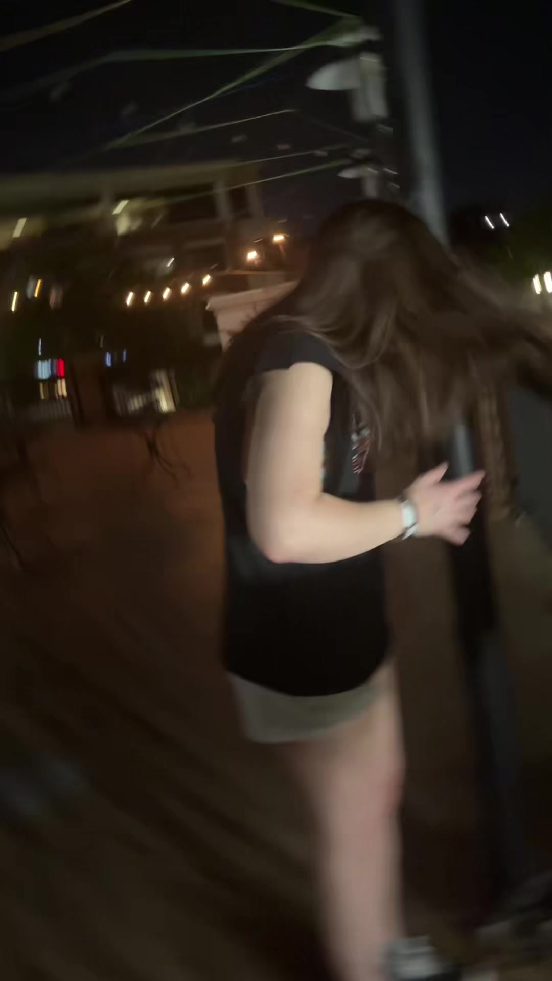 @nicole