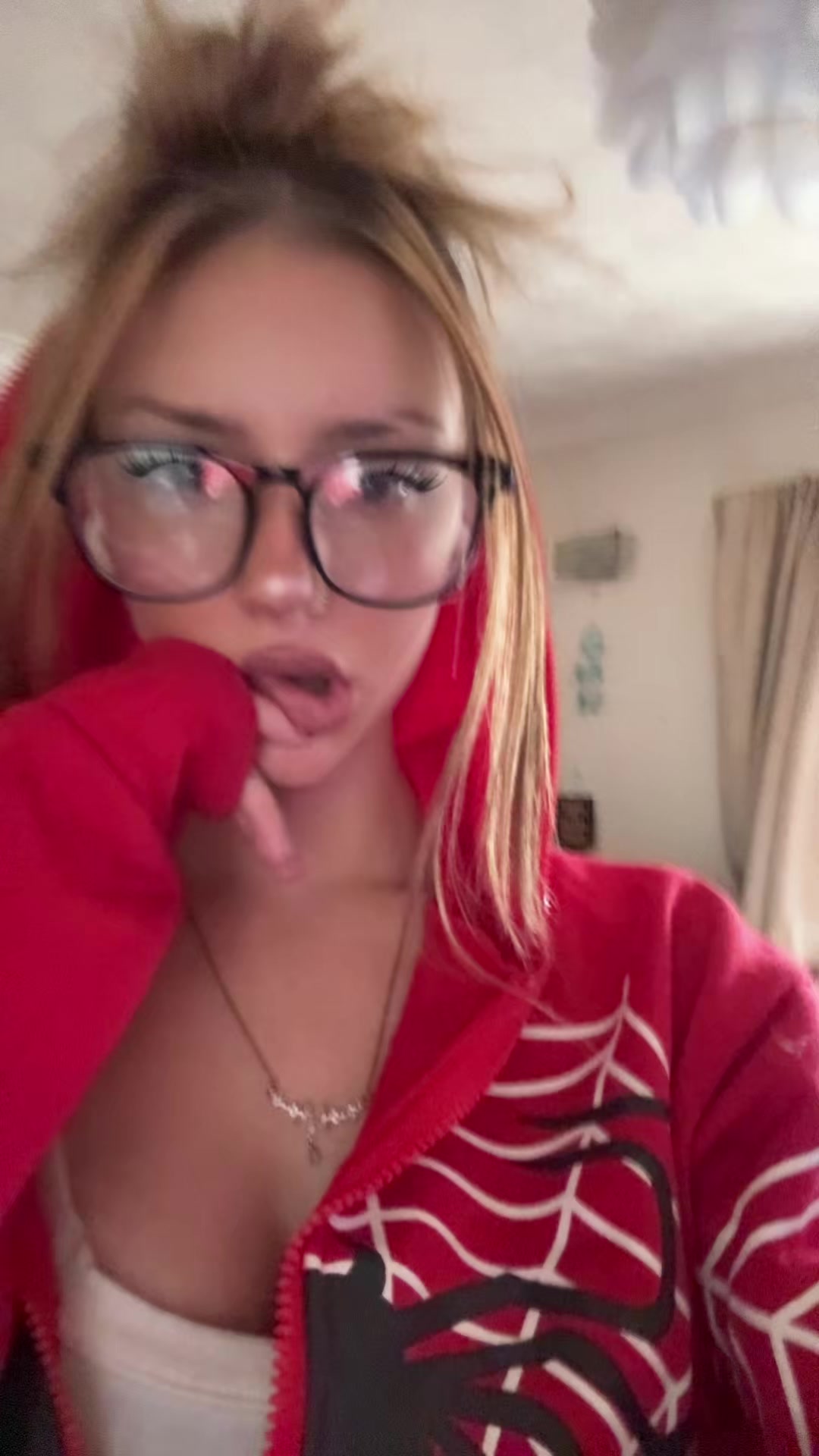 @Chloe jadey