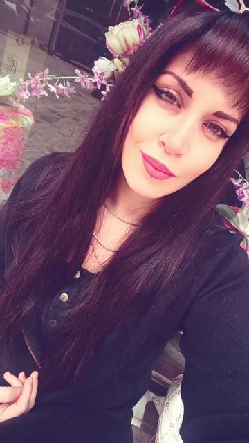 @Debbi🌻