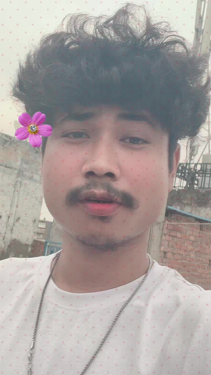 @SiMple😈BoY🔥👑