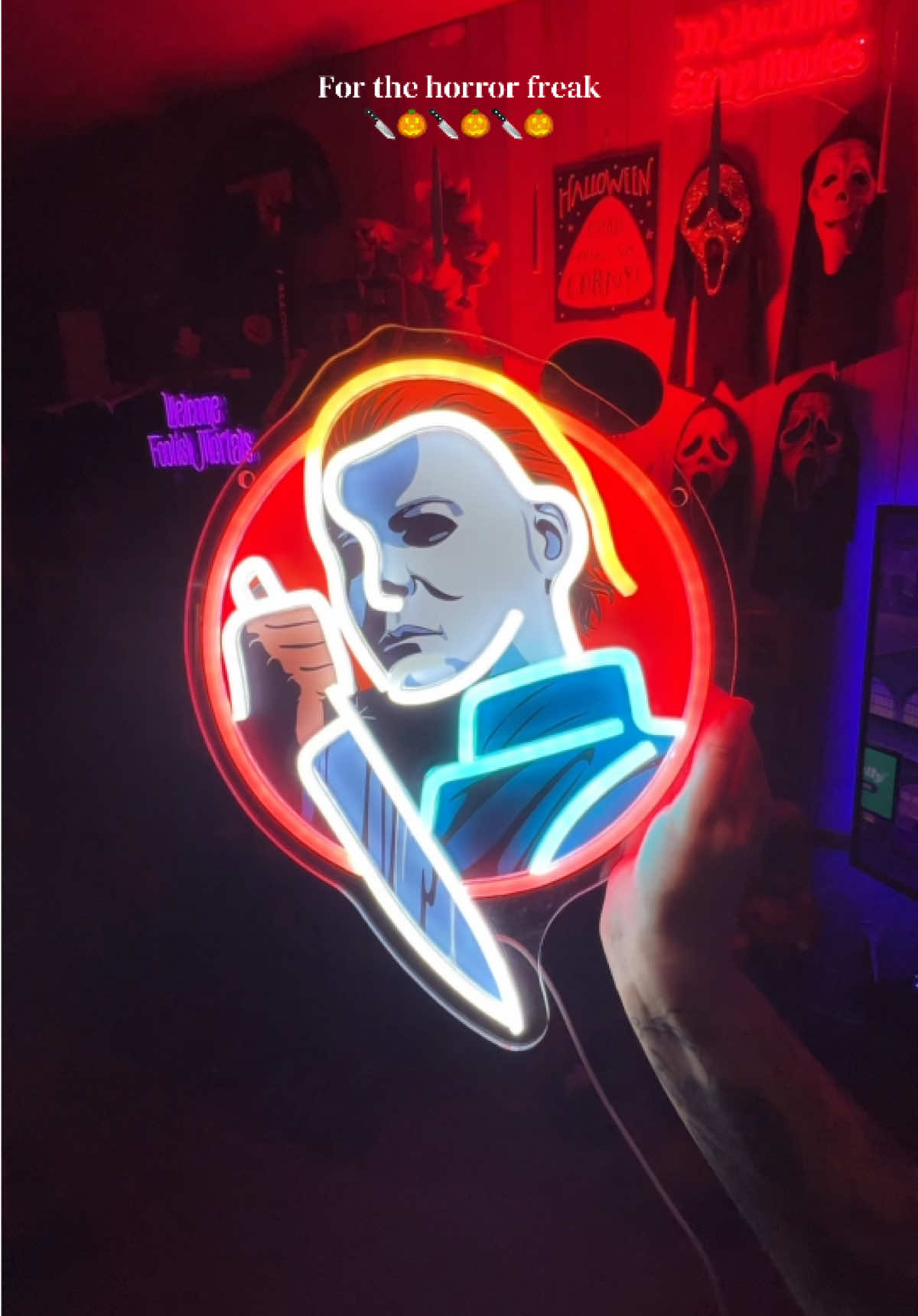 @Spooky Sara🦇🎃