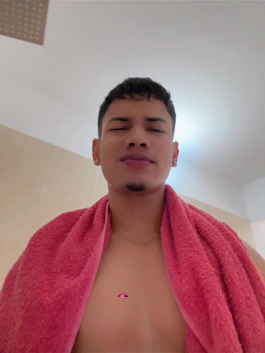 @Julio Acuña