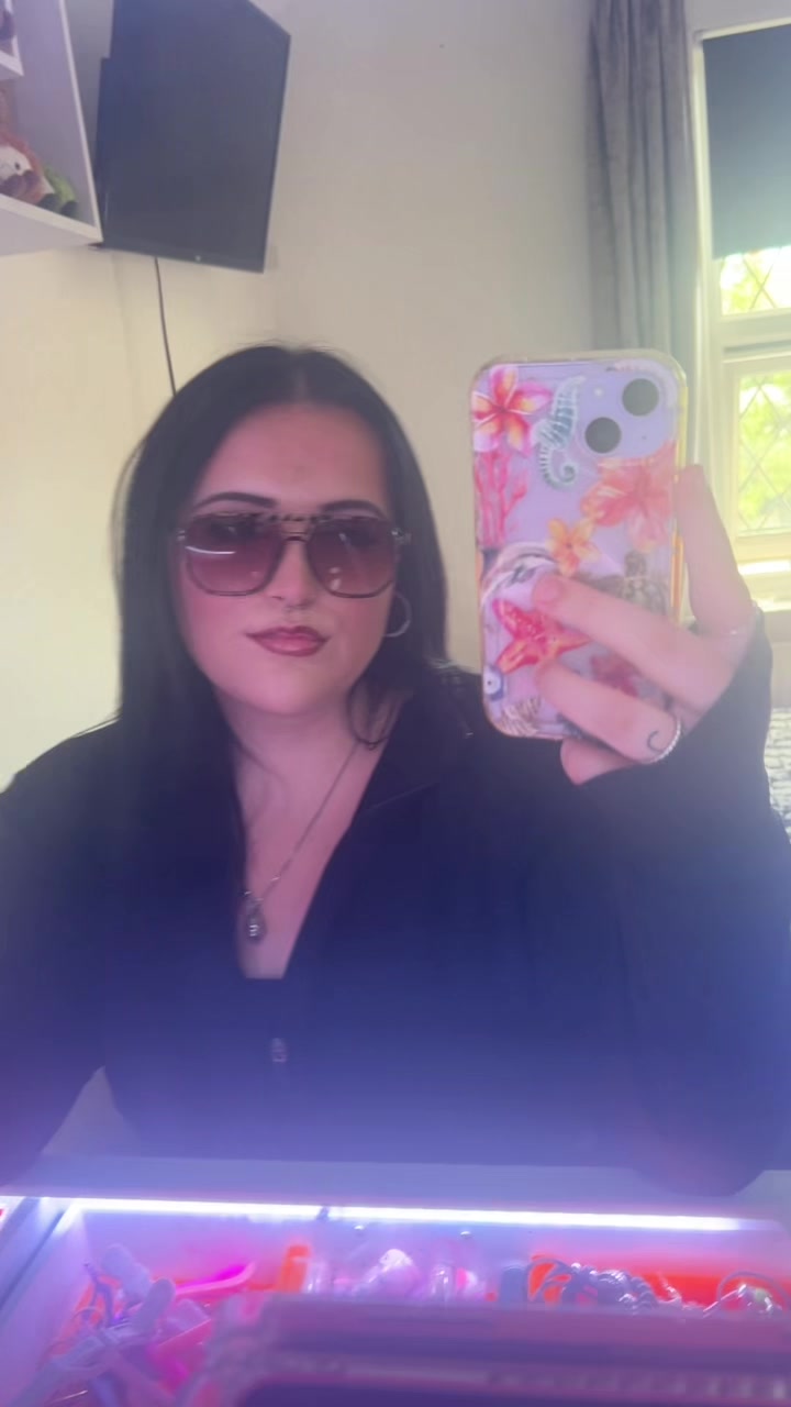 @Kaci🌺