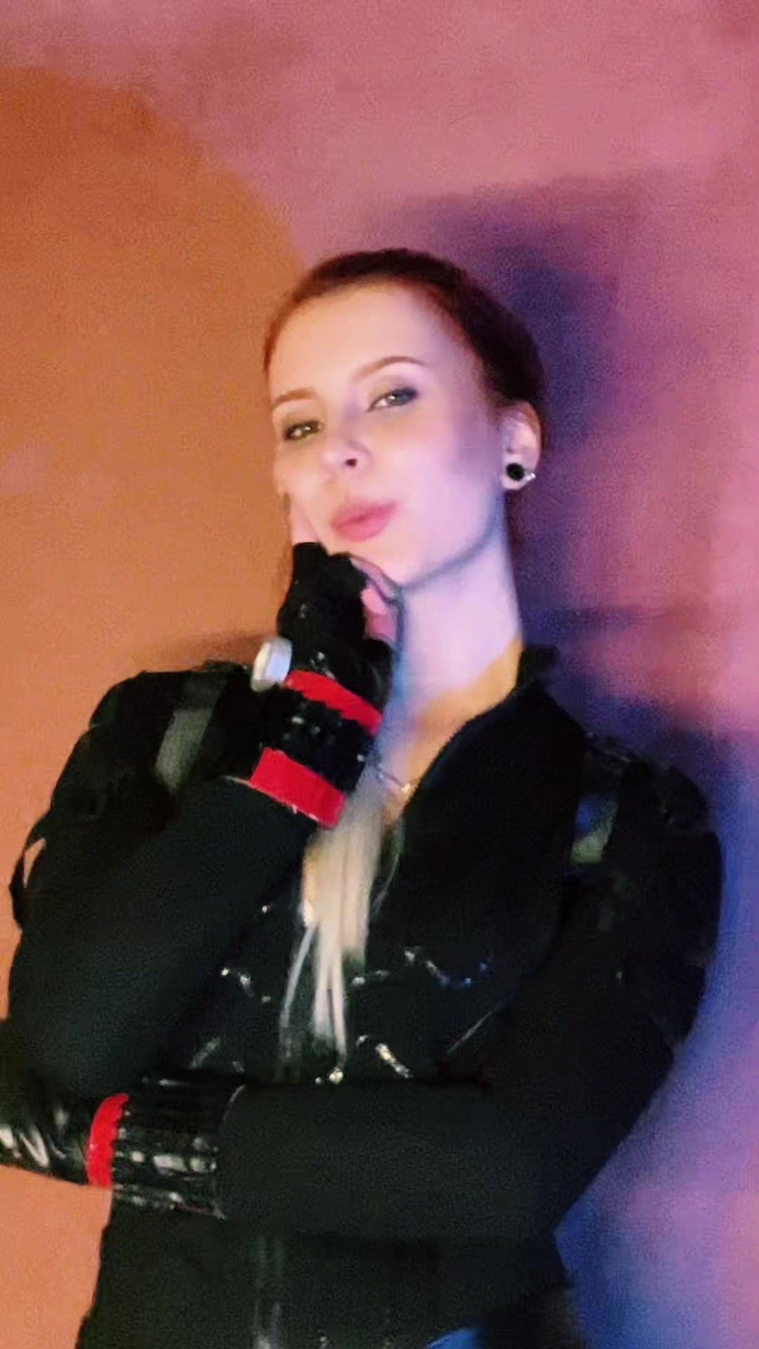 @𝙍𝙖𝙚 𝙍𝙖𝙚 🖤