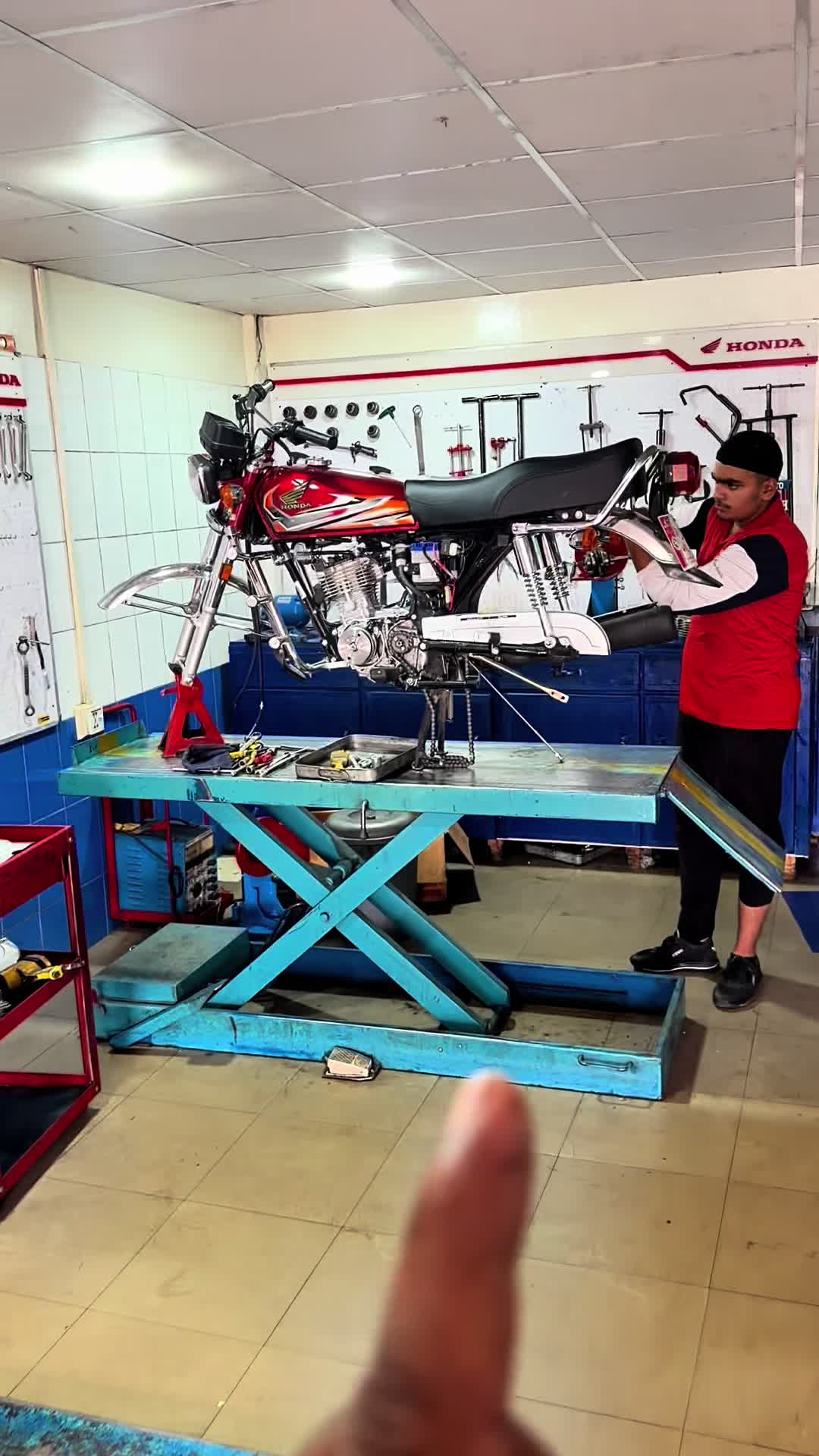 @Honda workshop official