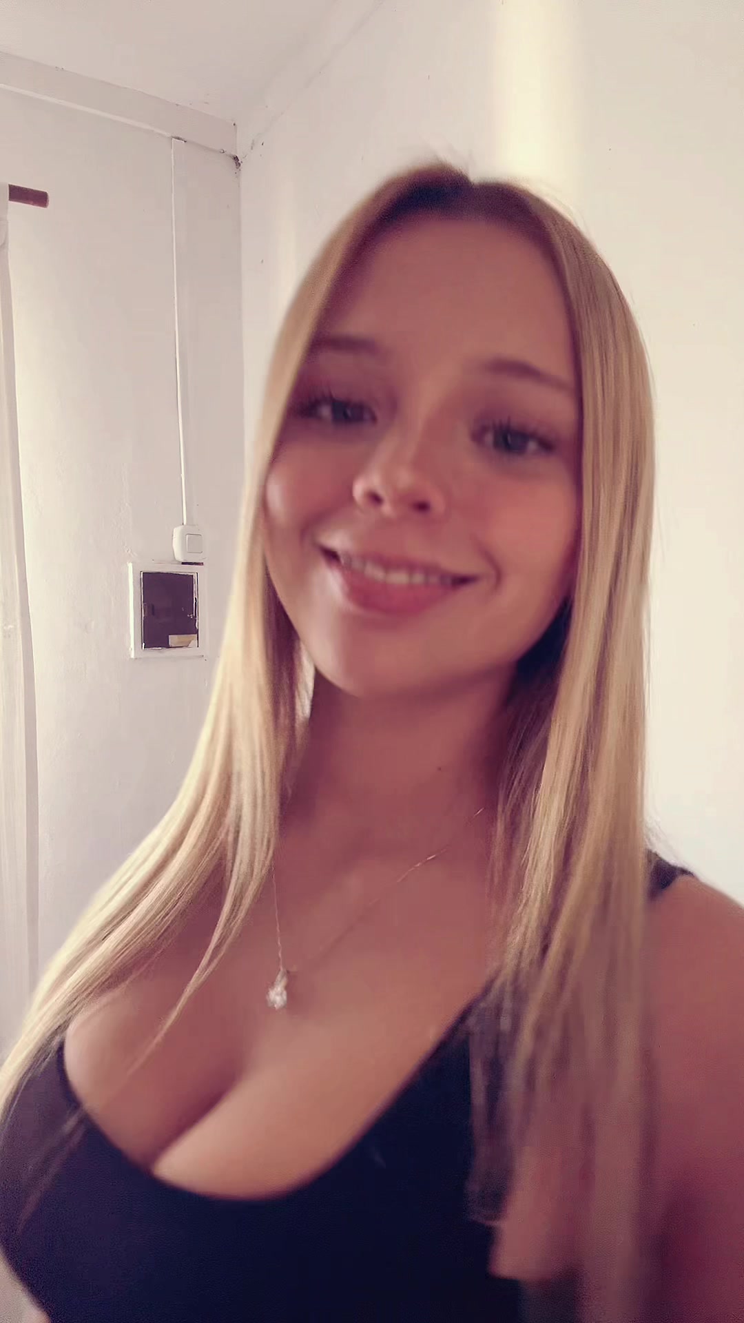 @valentinaaaaa