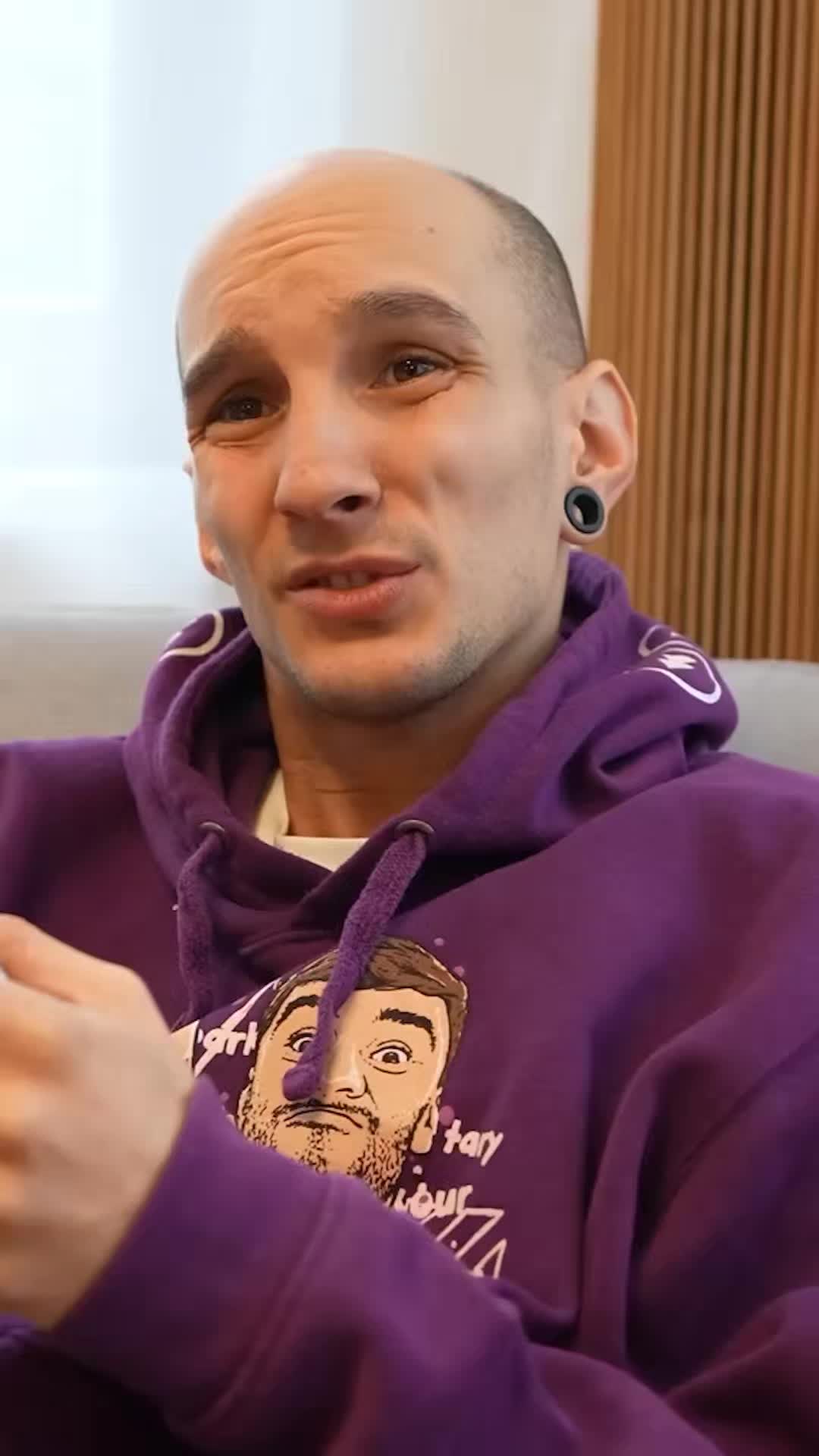 @Tary