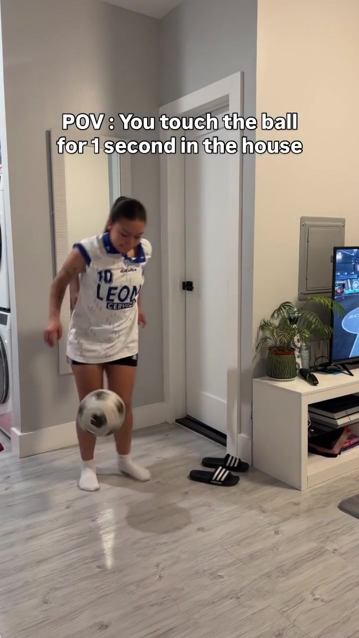 @SHE&rsquo;S A BALLER!