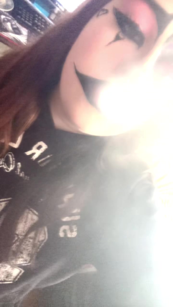 @lil_dragon666(qp) 😝
