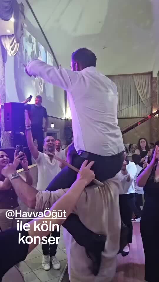 @gencayerturk09