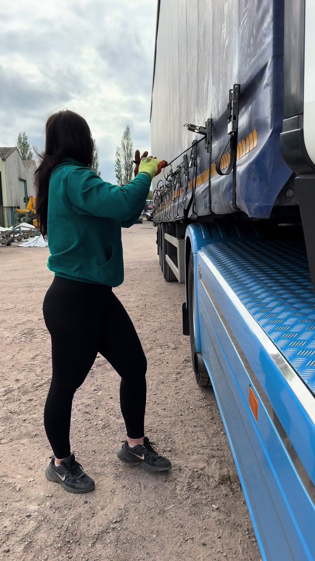 @truckergirl850a