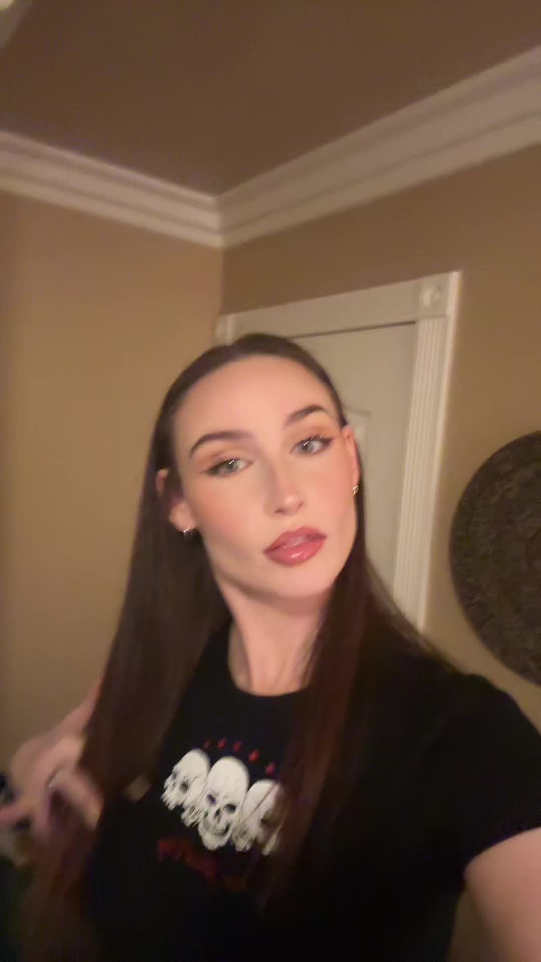 @lo