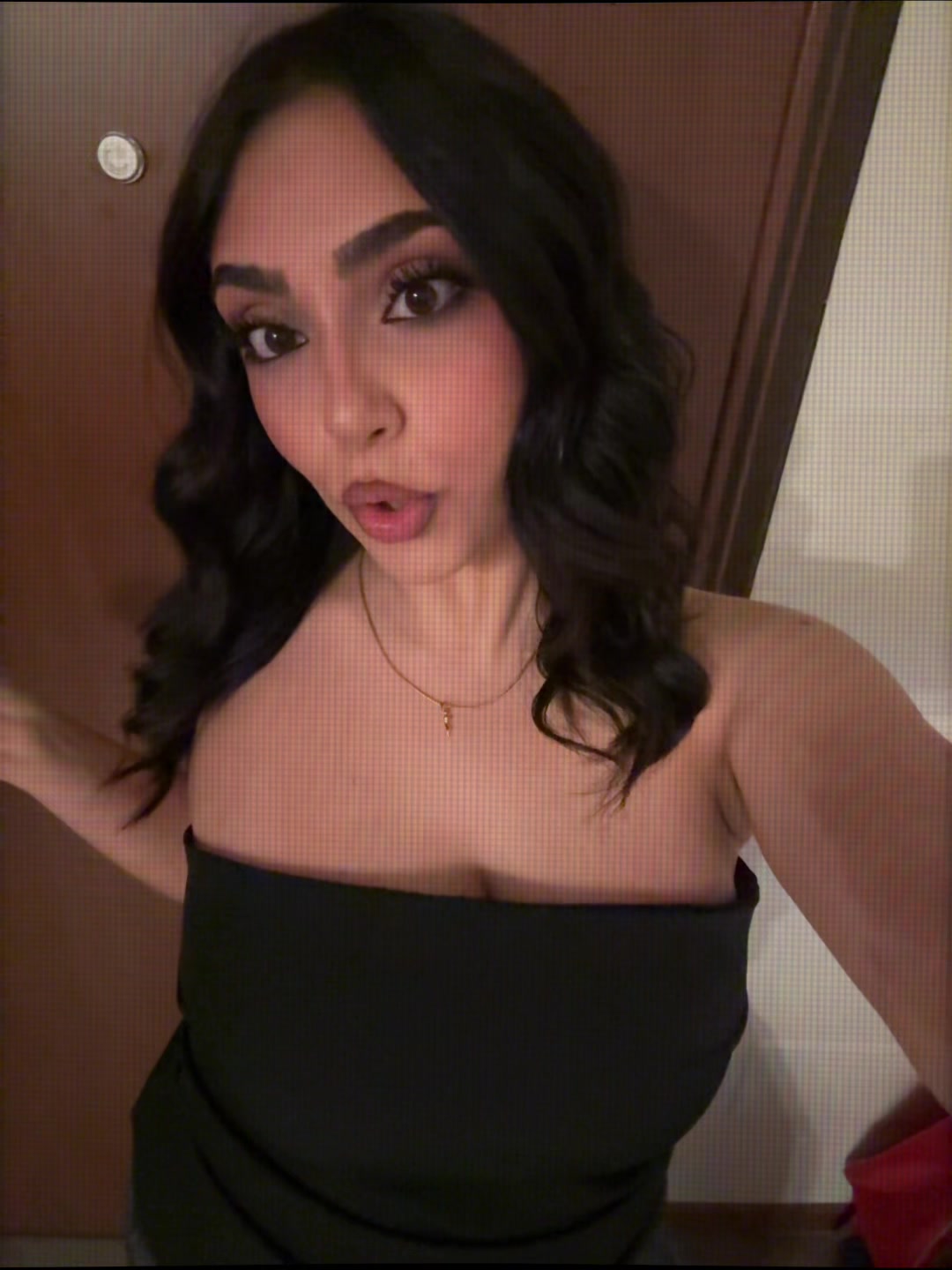 @Auror&igrave;