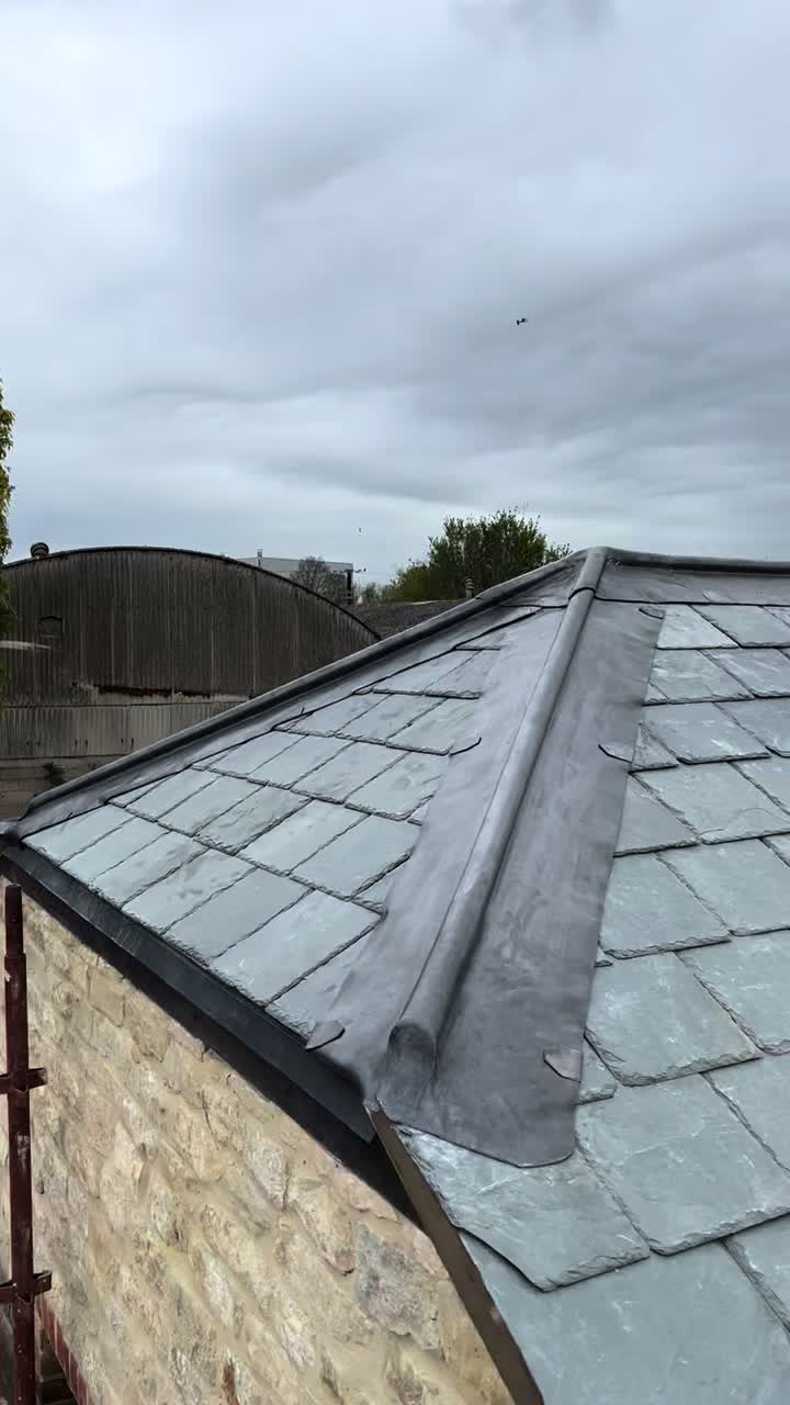 @Look Sharp Roofing