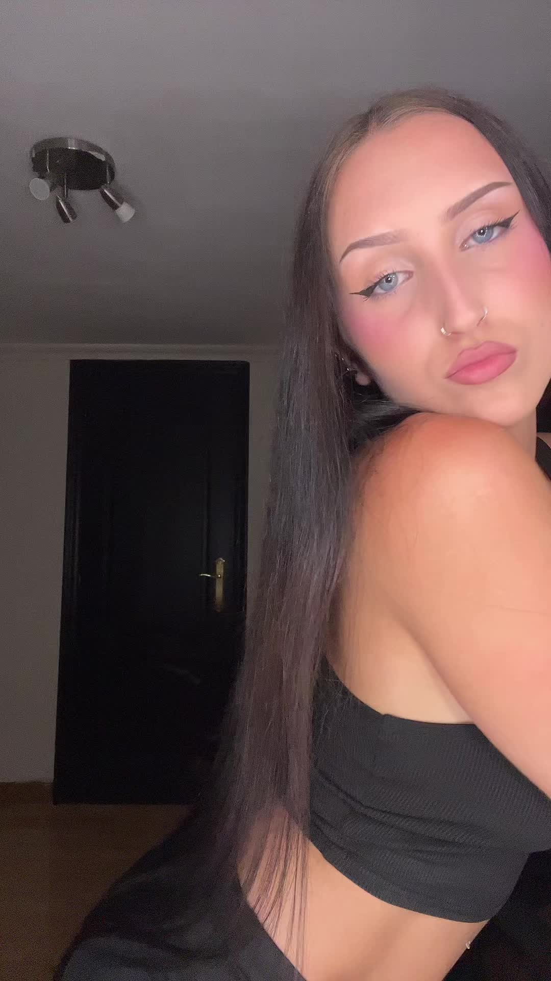 @Ruth ✴︎
