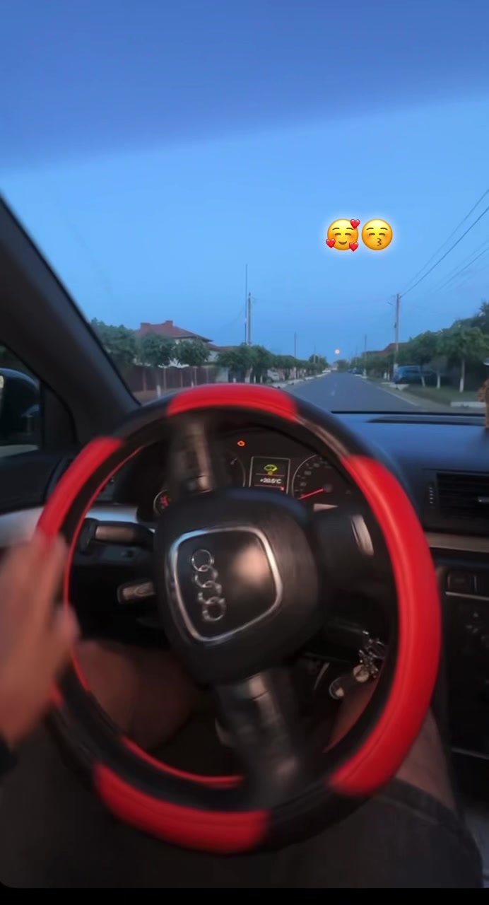 @โ๏ธ.๐ข.โ.๐.โ๏ธ