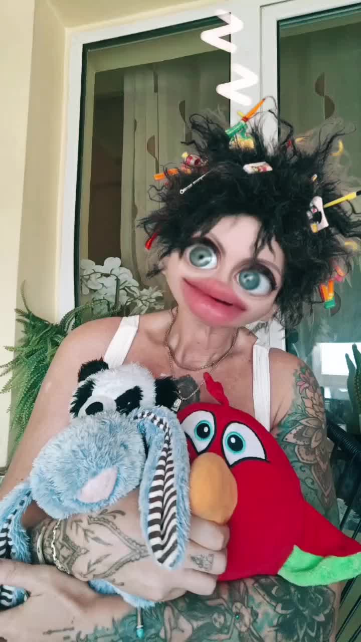 @Oana