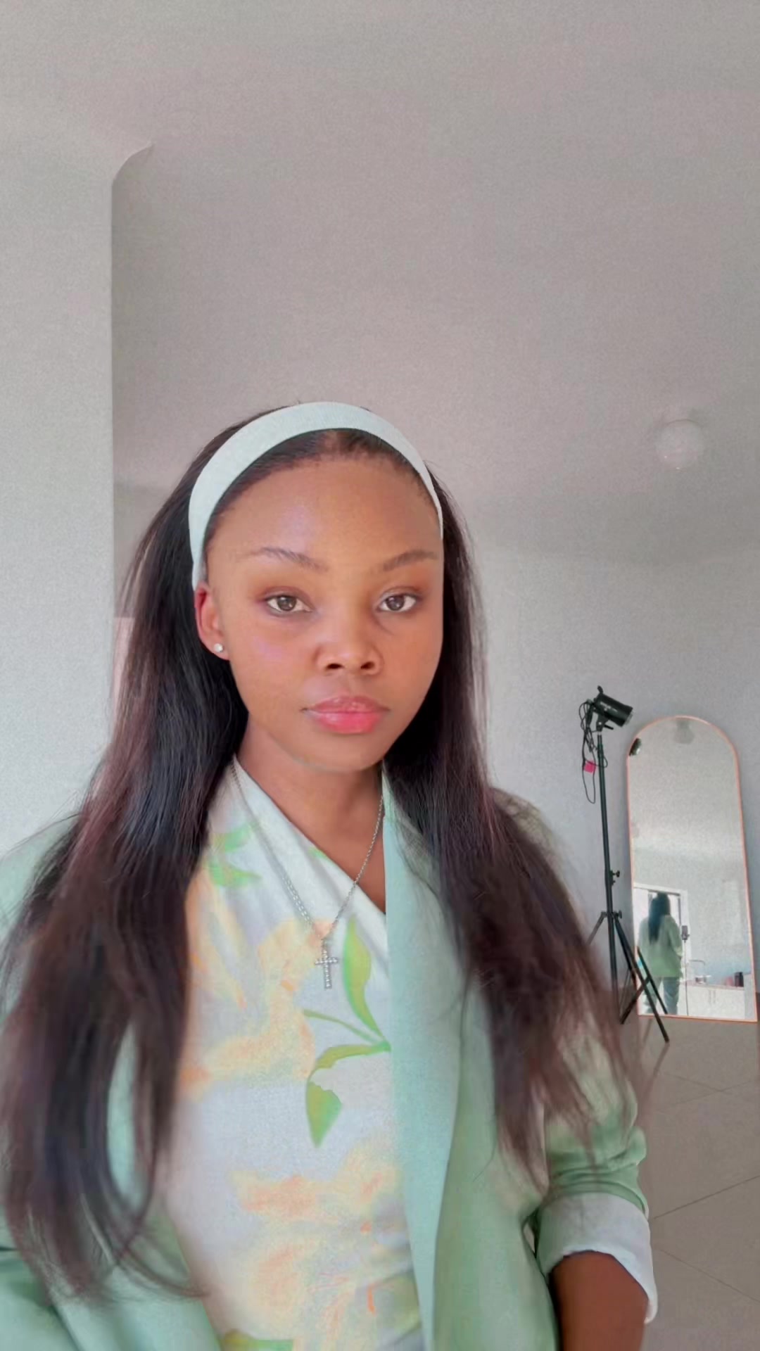 @Mpho_pink