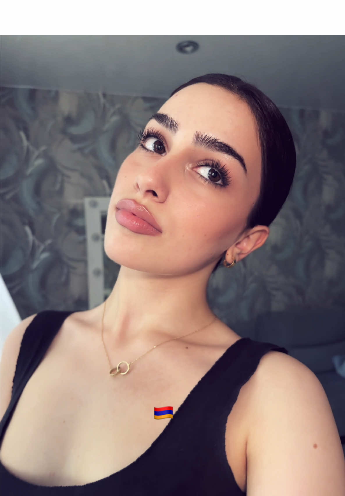 @Амели