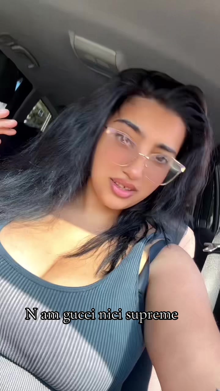 @Elena_Cipriana03