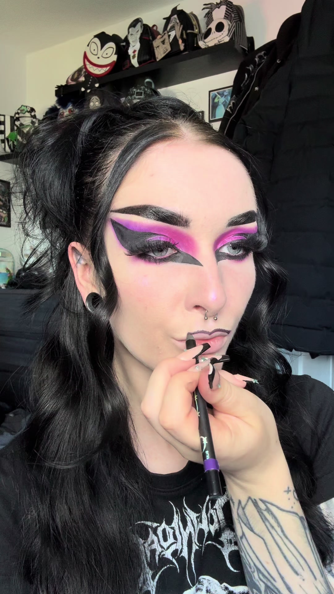 @Amber 🖤